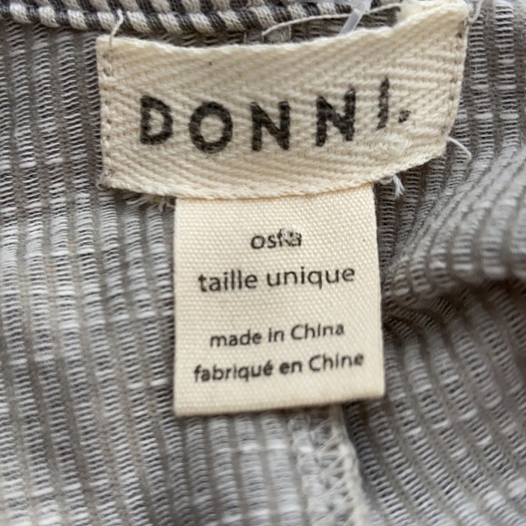 𝅺donni Cardigan - Picture 5 of 6